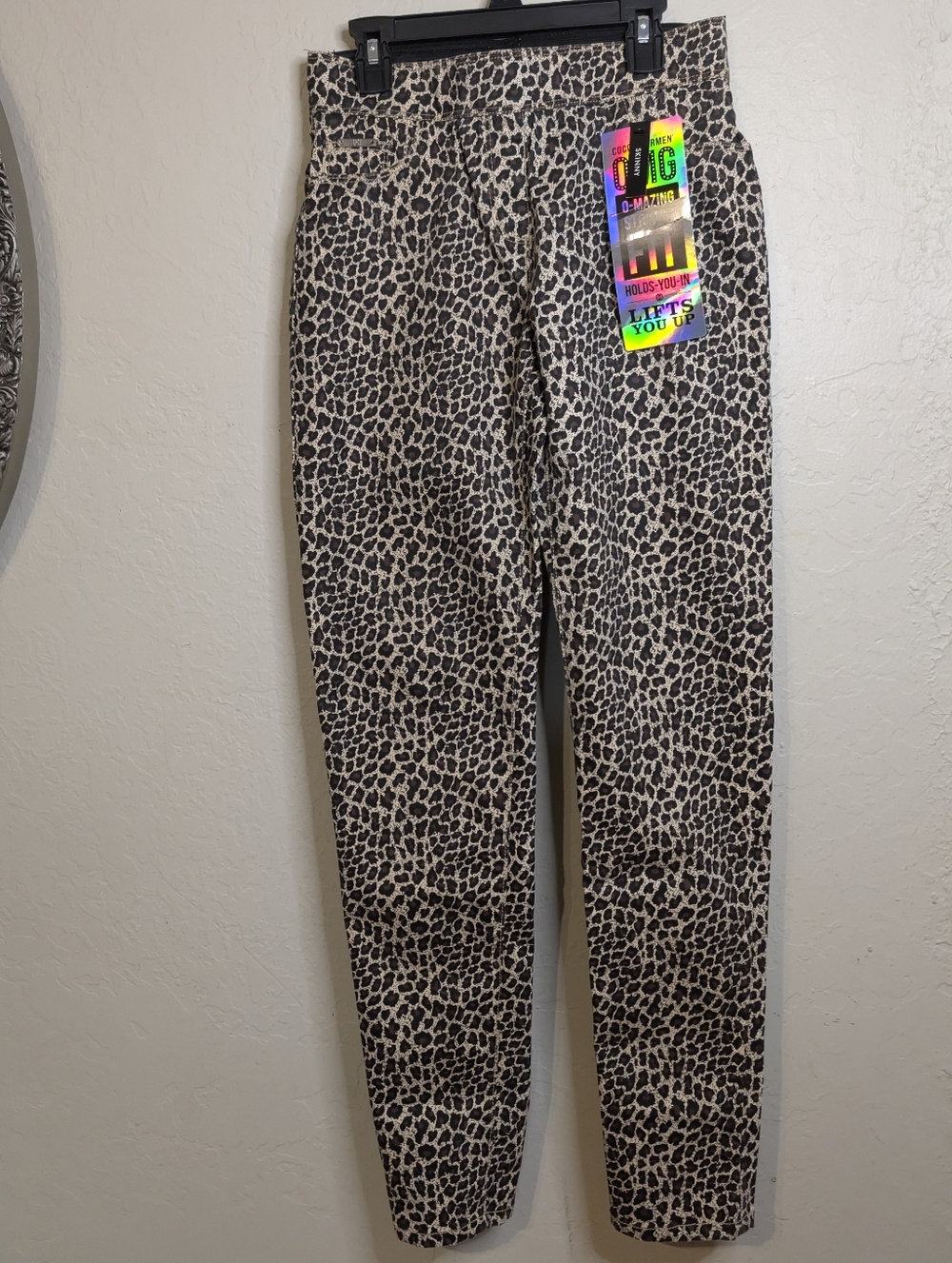 Coco + Carmen Cheetah Amazing Stretch Fit Sculpt Lift Jean Dress Pants NWT's. - Picture 1 of 16
